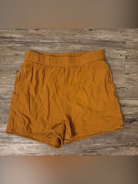 Universal Thread High-Waist Shorts in Mustard Brown